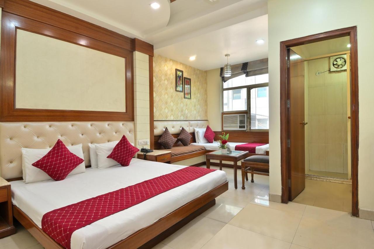 The Aster Karol Bagh Homely Atmosphere Yeni Delhi Dış mekan fotoğraf